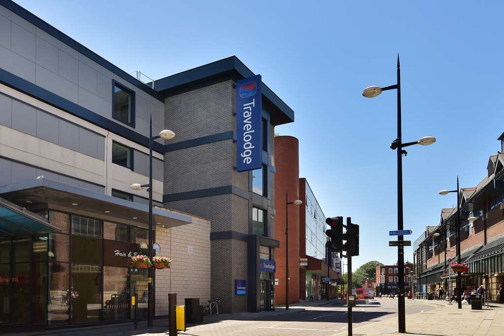 Ibis Budget London Bromley Exterior foto